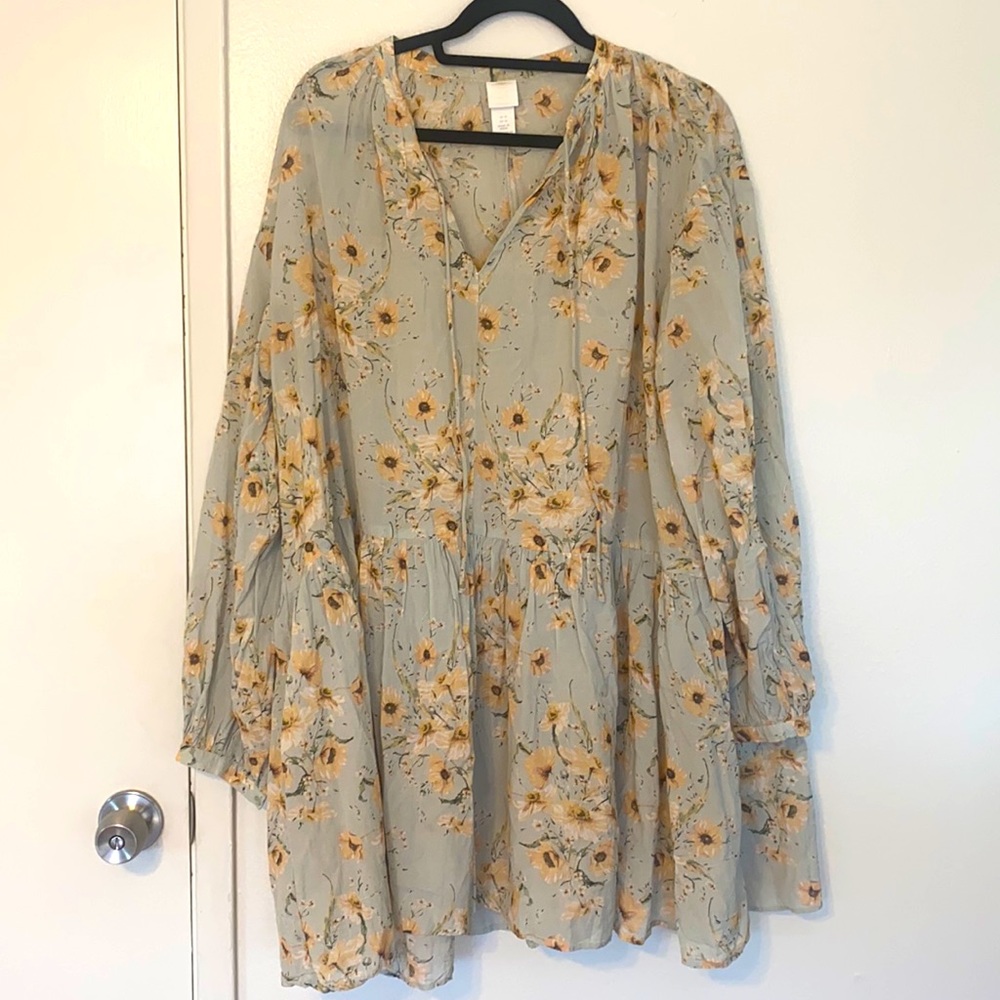 H&M Floral Dress- Wide Cut
